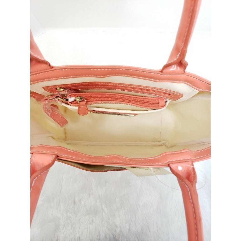 Liz Claiborne New York Pop Tote Large Cream Peach Trim Coin Purse Shoulder Bag - Picture 6 of 12